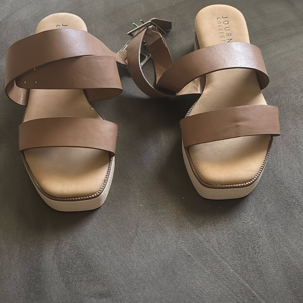 Very cute strappy platform sandals